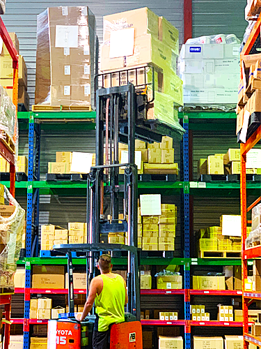 Our Services - Warehousing & Distribution